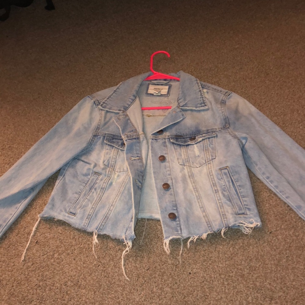 Cropped jean jacket